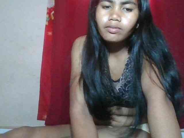Keziah34 webcam
