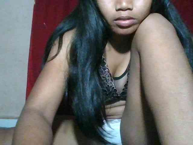 Keziah34 webcam