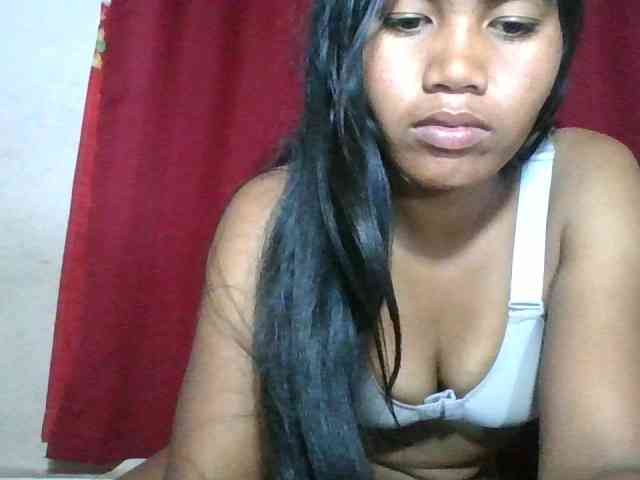 Keziah34 webcam