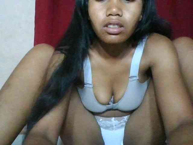 Keziah34 webcam