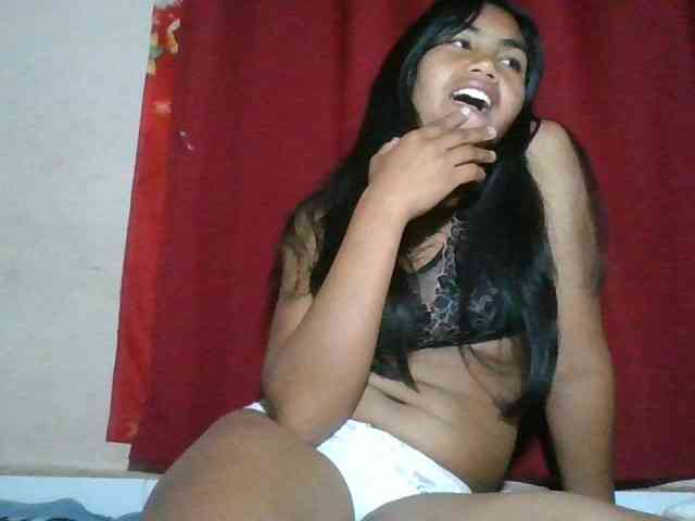 Keziah34 webcam