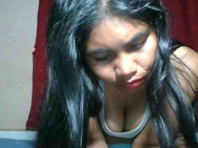 Keziah34 webcam