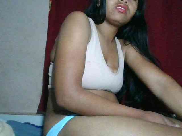 Keziah34 webcam