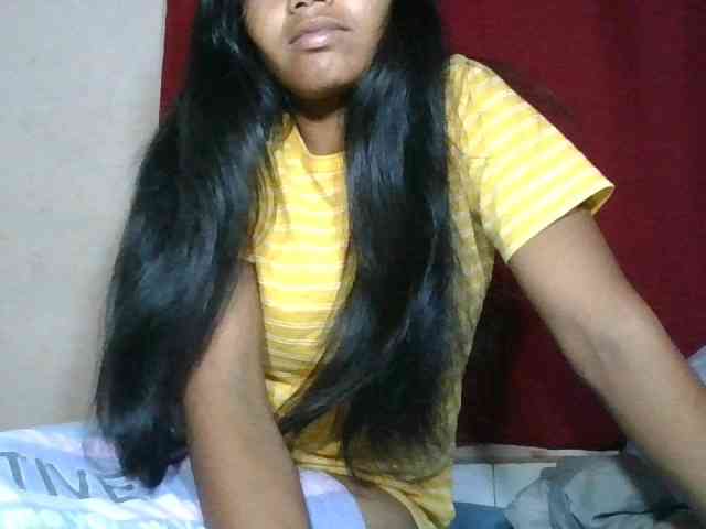 Keziah34 webcam