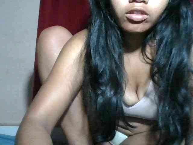 Keziah34 webcam