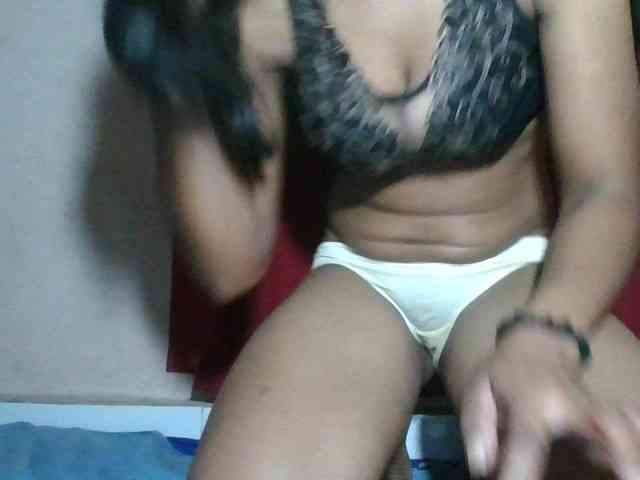 Keziah34 webcam