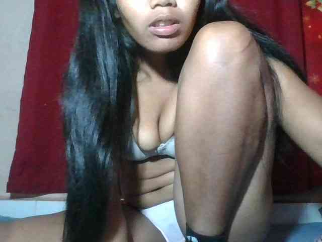 Keziah34 webcam