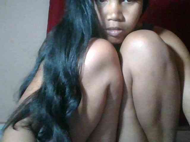 Keziah34 webcam