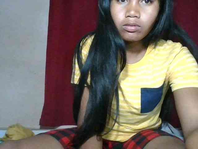 Keziah34 webcam