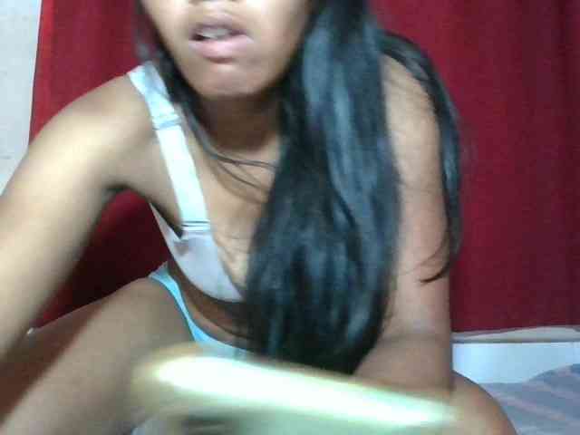 Keziah34 webcam