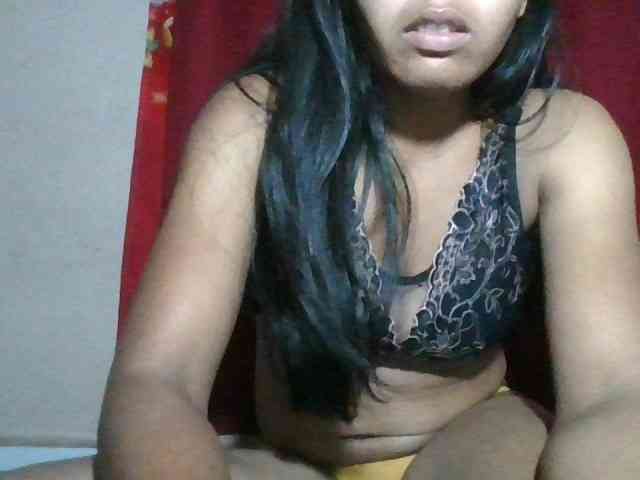 Keziah34 webcam
