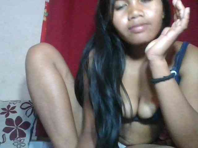Keziah34 webcam