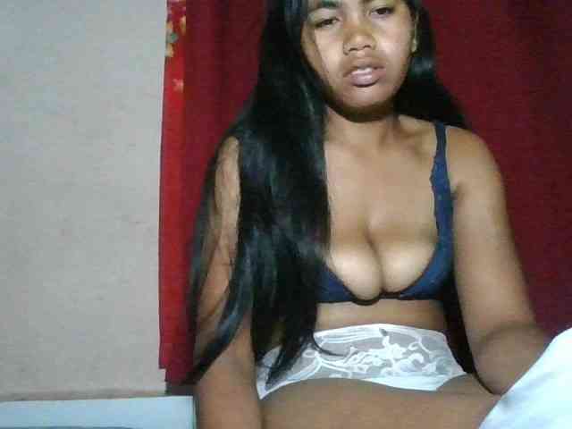 Keziah34 webcam