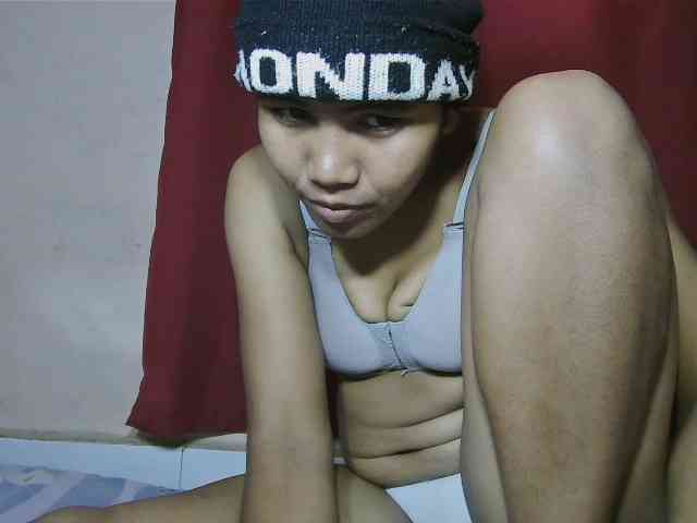 Keziah34 webcam