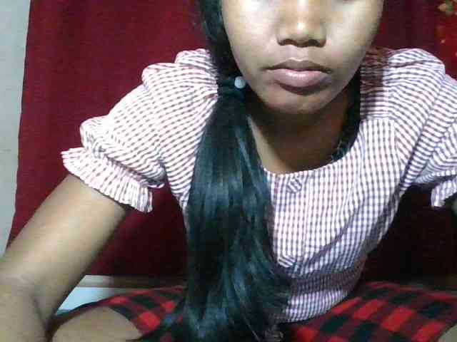 Keziah34 webcam