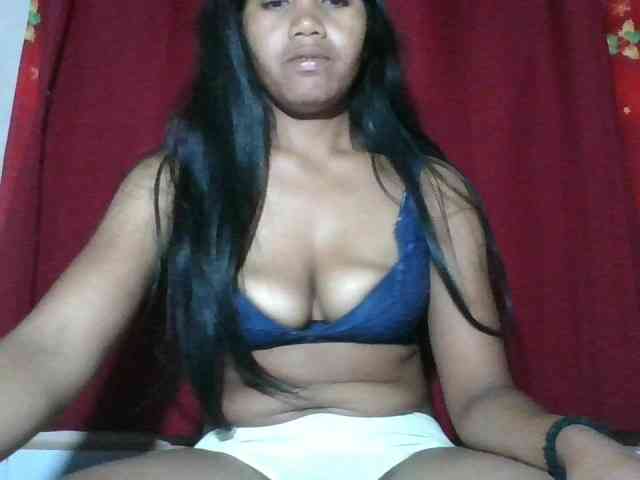 Keziah34 webcam