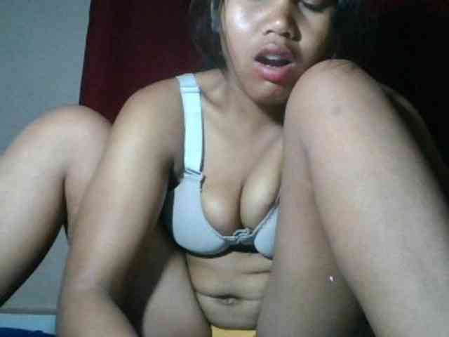 Keziah34 webcam