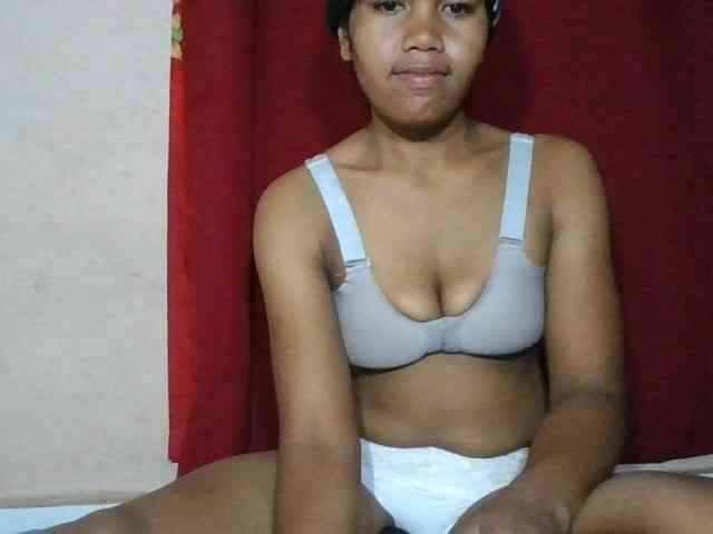 Keziah34 webcam