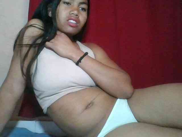 Keziah34 webcam