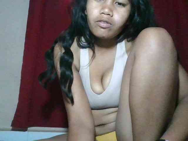 Keziah34 webcam