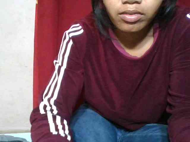 Keziah34 webcam