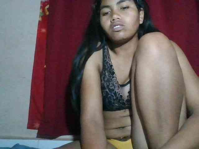 Keziah34 webcam