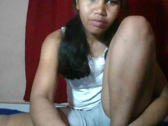 Keziah34 webcam