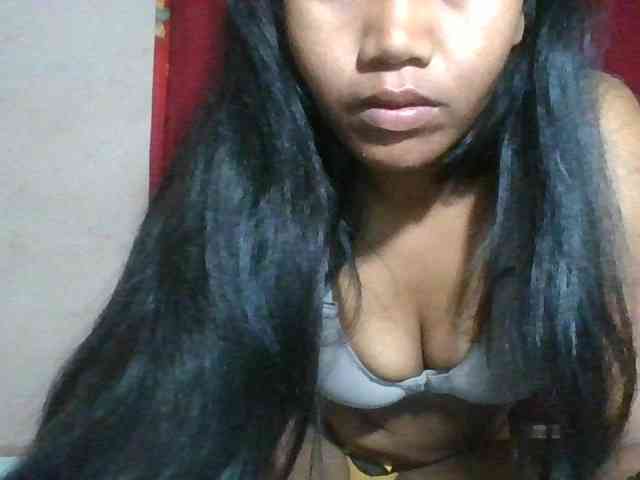 Keziah34 webcam