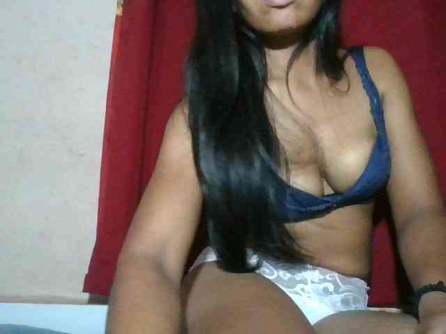 Keziah34 webcam