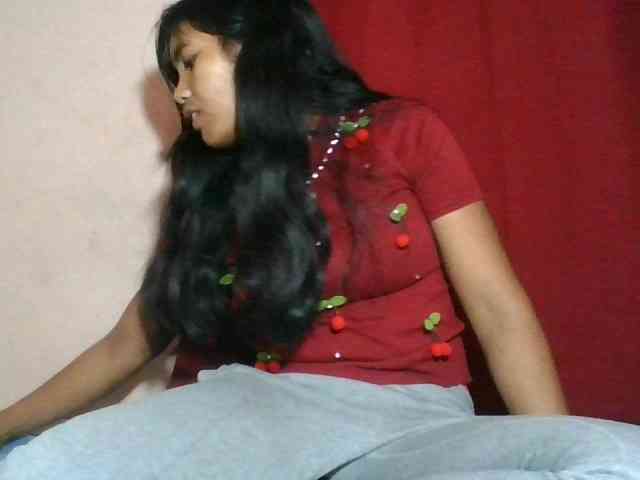 Keziah34 webcam
