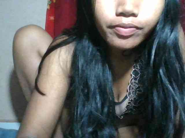 Keziah34 webcam