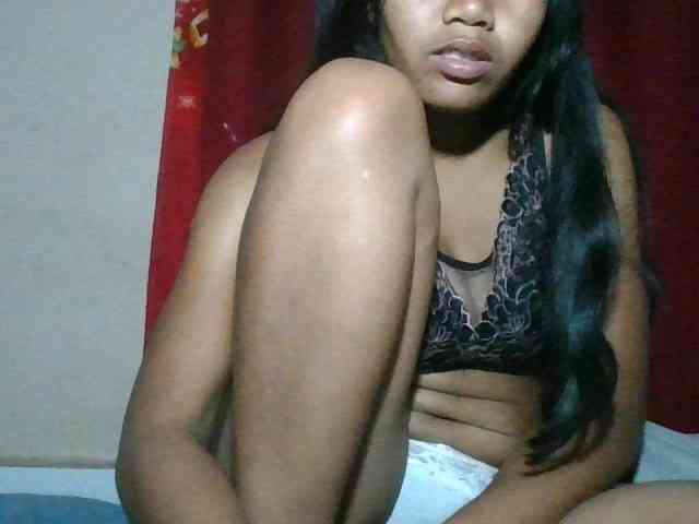 Keziah34 webcam
