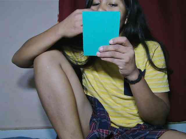 Keziah34 webcam