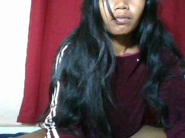 Keziah34 webcam