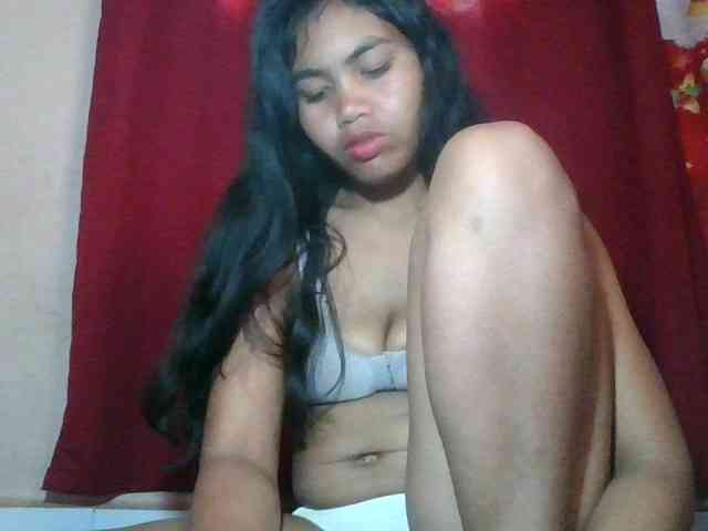 Keziah34 webcam