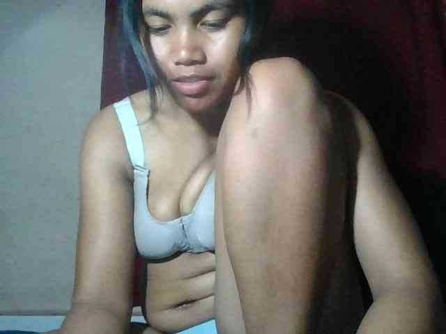 Keziah34 webcam