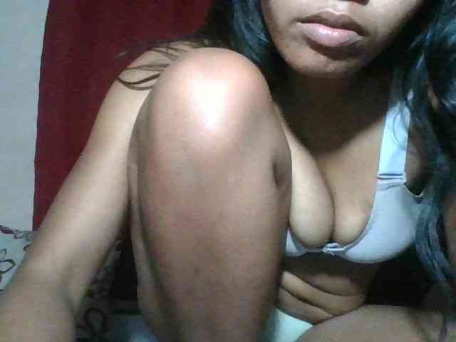 Keziah34 webcam