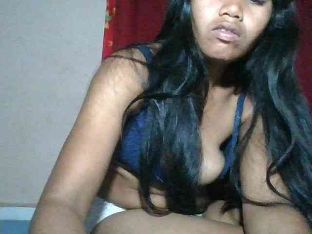 Keziah34 webcam