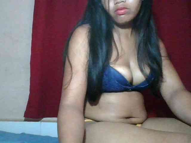 Keziah34 webcam