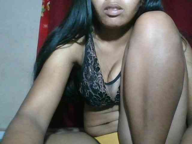 Keziah34 webcam