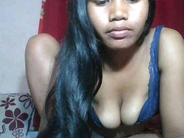 Keziah34 webcam