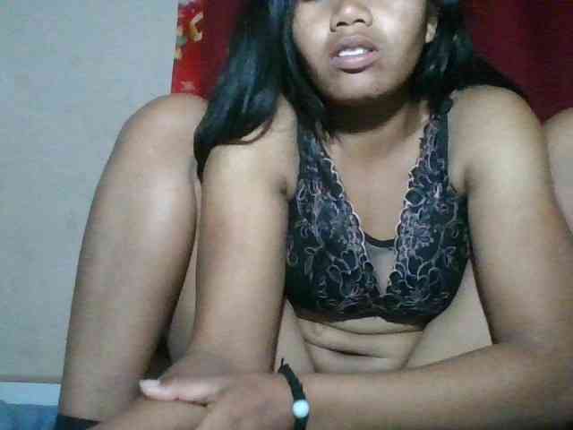 Keziah34 webcam