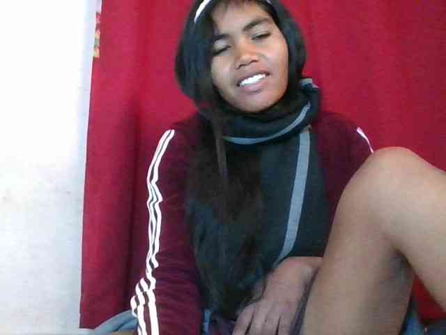 Keziah34 webcam