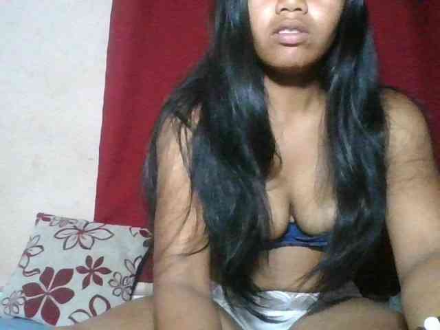 Keziah34 webcam