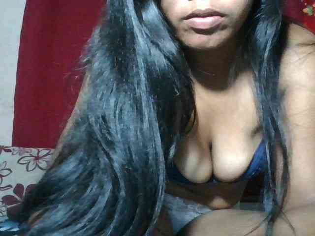 Keziah34 webcam