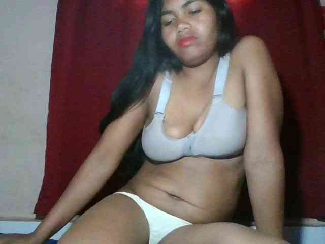 Keziah34 webcam