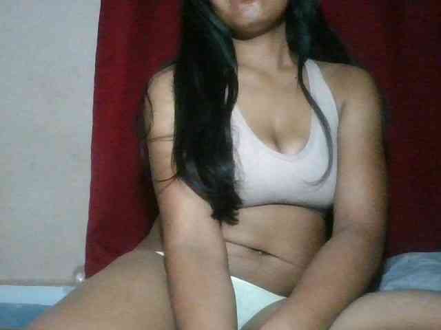 Keziah34 webcam