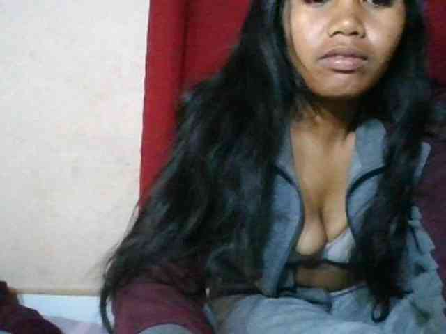 Keziah34 webcam