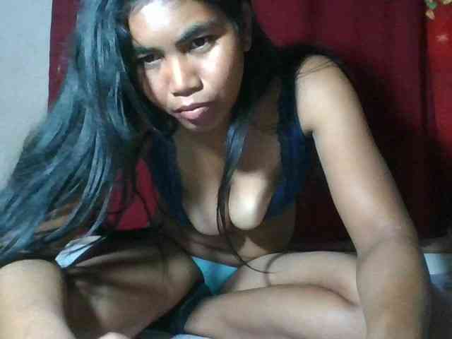 Keziah34 webcam