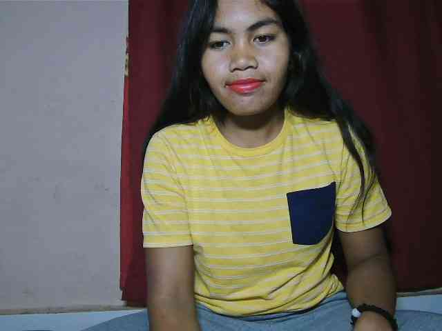 Keziah34 webcam